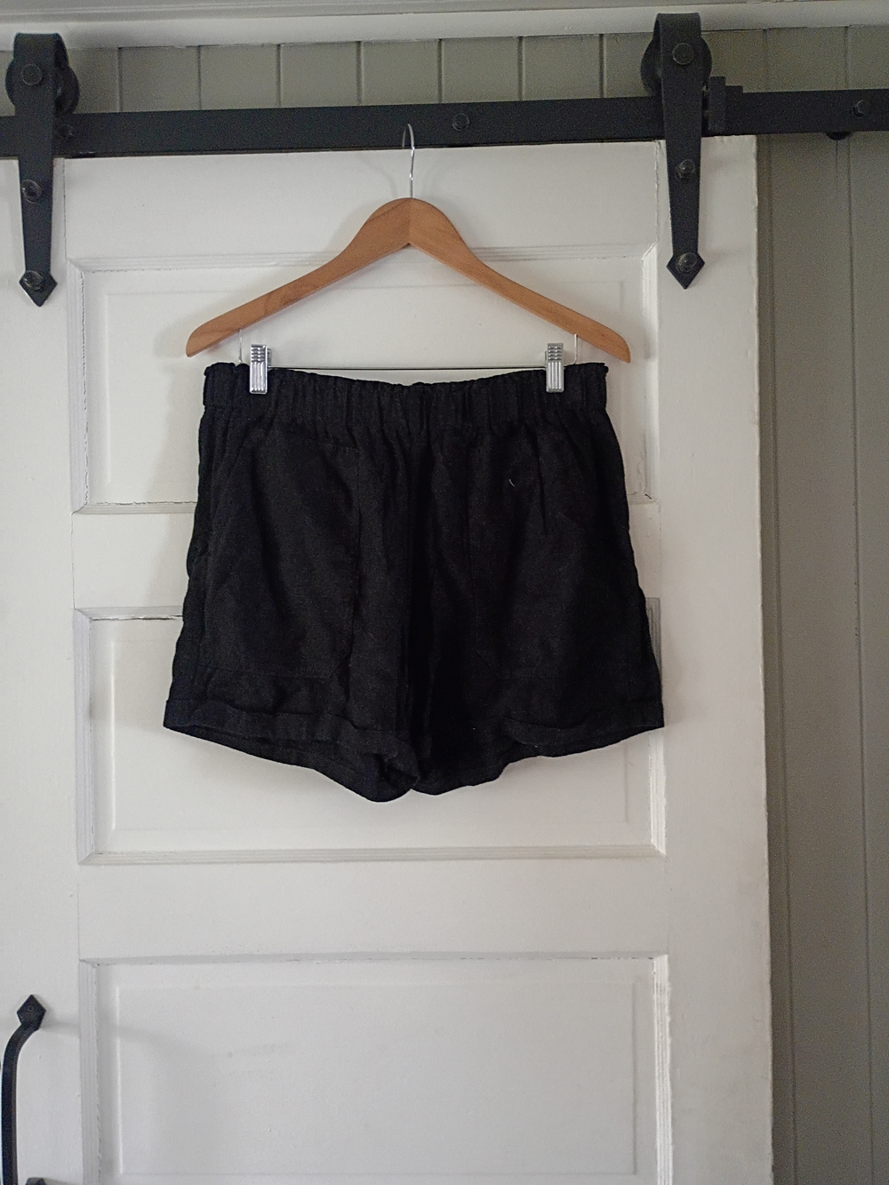 Briggs New York Black Elastic-Waist Athletic Shorts